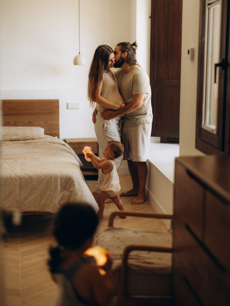 Fotografía de familia en domicilio en Madrid Carolina Peinado